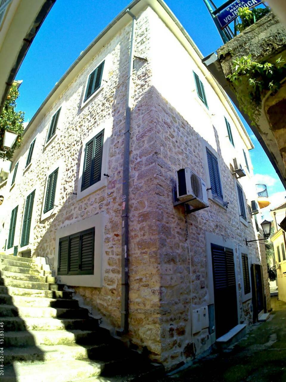 Stone House Herceg Novi Exterior photo